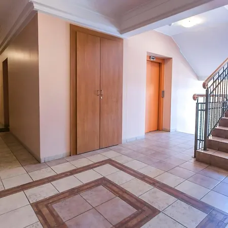 Uroczy Apartament Z Parkingiem Sopot-3
